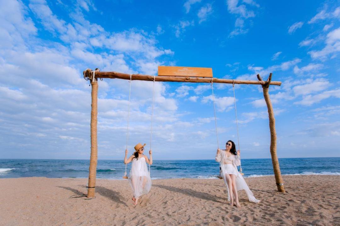 Howard Johnson Sandalwoods Resort Huizhou Huidong Exteriör bild
